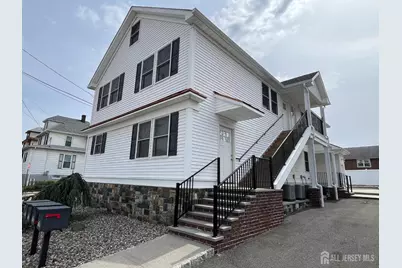 16 E Kupsch Street E #C, Sayreville, NJ 08872 - Photo 1