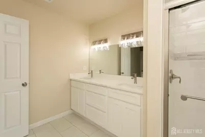 15 Bradley Drive, Edison, NJ 08817 - Photo 21