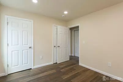 15 Bradley Drive, Edison, NJ 08817 - Photo 17