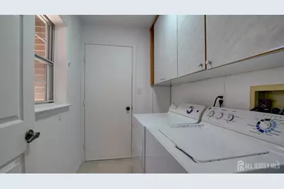 2 Hempstead Drive, Monroe Township, NJ 08831 - Photo 29