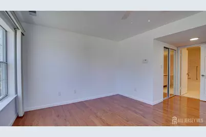 2 Hempstead Drive, Monroe Township, NJ 08831 - Photo 19