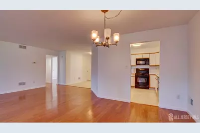 2 Hempstead Drive, Monroe Township, NJ 08831 - Photo 11