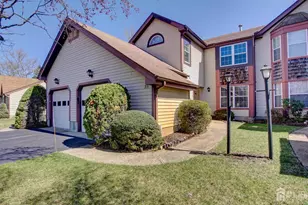 2 Hempstead Dr, Monroe Township, NJ 08831 - Photo 1