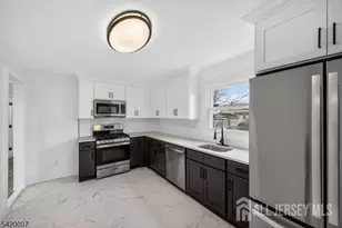 90 1st Ave, Port Reading, NJ 07064 - Photo 9
