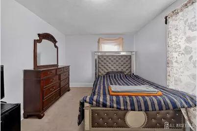 361 Prospect Street, Perth Amboy, NJ 08861 - Photo 27