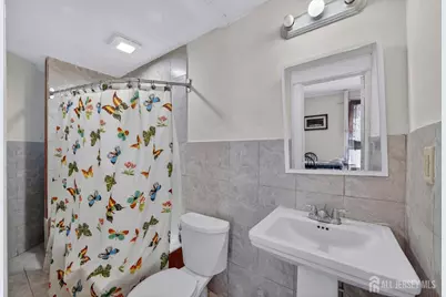 361 Prospect Street, Perth Amboy, NJ 08861 - Photo 33