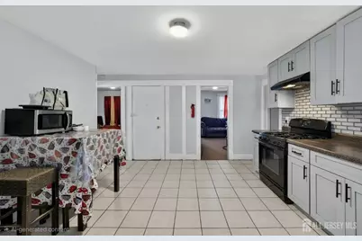 361 Prospect Street, Perth Amboy, NJ 08861 - Photo 17