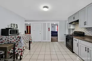 361 Prospect St, Perth Amboy, NJ 08861 - Photo 17