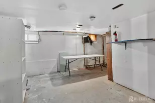 361 Prospect St, Perth Amboy, NJ 08861 - Photo 37