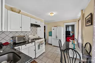 361 Prospect St, Perth Amboy, NJ 08861 - Photo 5