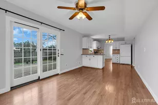 29 Liberty Dr, South Brunswick Township, NJ 08810 - Photo 19