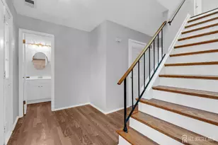 29 Liberty Dr, South Brunswick Township, NJ 08810 - Photo 5