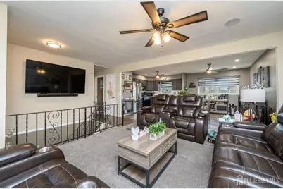 245 Florence Avenue, Colonia, NJ 07067 - Photo 5