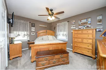 245 Florence Avenue, Colonia, NJ 07067 - Photo 11