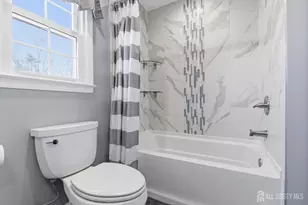 623 Lloyd Rd, Aberdeen Township, NJ 07747 - Photo 31