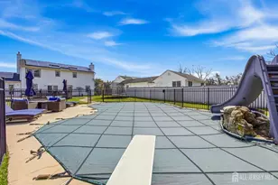 623 Lloyd Rd, Aberdeen Township, NJ 07747 - Photo 41