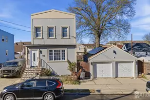 4 Jeanette St, Carteret, NJ 07008 - Photo 27