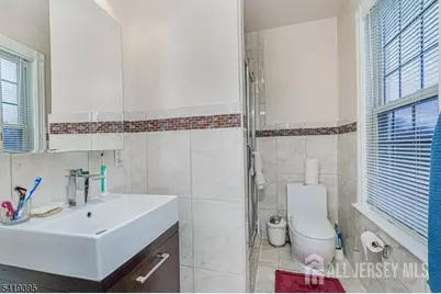 153 W Union Avenue, Bound Brook, NJ 08805 - Photo 17