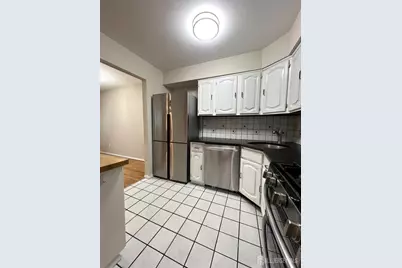 143 Wilcox Court, Old Bridge Township, NJ 07747 - Photo 5