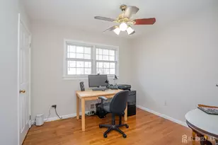 29 Hawthorne Ln, East Windsor Township, NJ 08520 - Photo 25