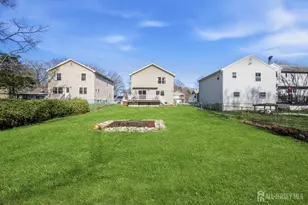 1740 Holly Rd, North Brunswick Township, NJ 08902 - Photo 37