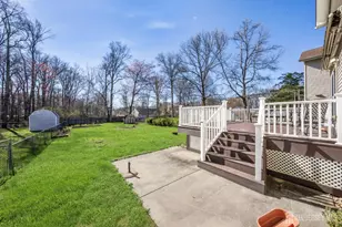 1740 Holly Rd, North Brunswick Township, NJ 08902 - Photo 35