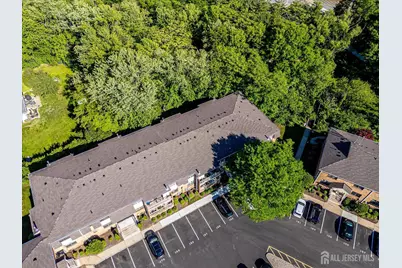 812 Sharon Garden Court, Woodbridge Township, NJ 07095 - Photo 9
