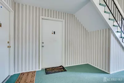 812 Sharon Garden Court, Woodbridge Township, NJ 07095 - Photo 3