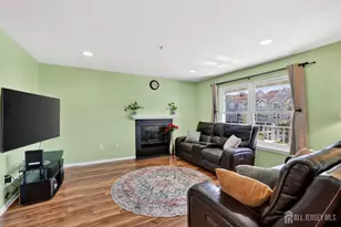 217 Prestwick Way, Edison, NJ 08820 - Photo 7