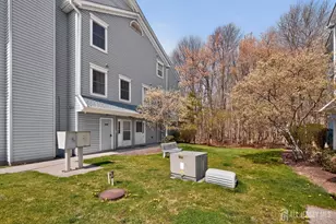217 Prestwick Way, Edison, NJ 08820 - Photo 3