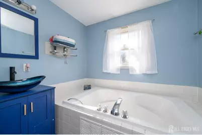 373 Fairview Avenue, Colonia, NJ 07067 - Photo 17