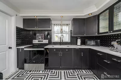 373 Fairview Avenue, Colonia, NJ 07067 - Photo 9