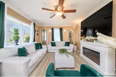 373 Fairview Avenue, Colonia, NJ 07067 - Photo 5