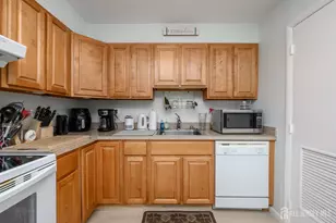 127 Chaucer Rd, Mount Laurel, NJ 08054 - Photo 11