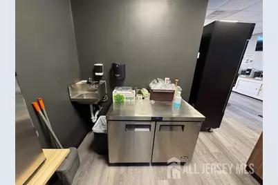 72 Easton Avenue, New Brunswick, NJ 08902 - Photo 13