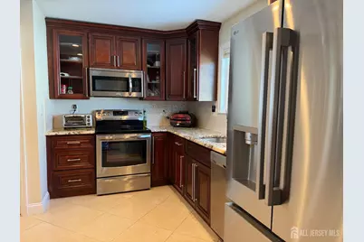 652 Ardmore Road #652 A, Monroe Township, NJ 08831 - Photo 5