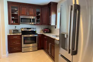 652 Ardmore Rd, Monroe Township, NJ 08831 - Photo 5