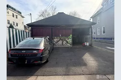 163 Livingston Avenue, New Brunswick, NJ 08901 - Photo 5