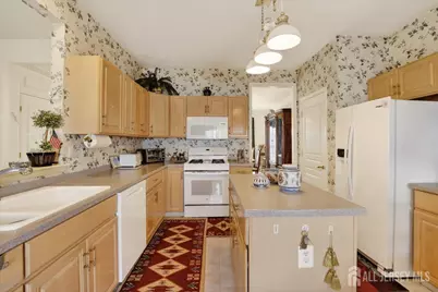 364 Waterside Boulevard, Monroe Township, NJ 08831 - Photo 17