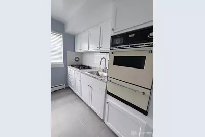 55 Gill Lane #16, Iselin, NJ 08830 - Photo 1