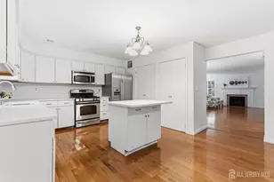 4807 Stonehedge Rd, Edison, NJ 08820 - Photo 11