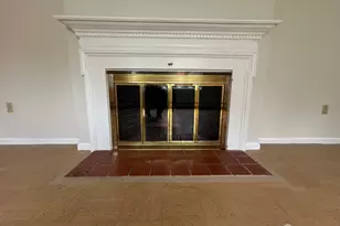 136 Plymouth Ln, Monroe Township, NJ 08831 - Photo 5