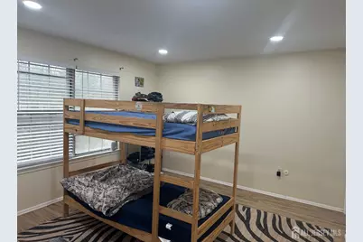 13 Albury Way, North Brunswick Township, NJ 08902 - Photo 11