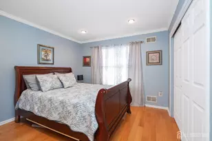 6 Lawrence Ct, Monroe Township, NJ 08831 - Photo 37