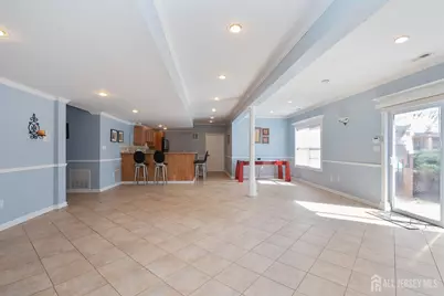 6 Lawrence Court, Monroe Township, NJ 08831 - Photo 57