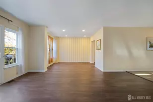 22 Fairway Blvd, Monroe Township, NJ 08831 - Photo 7