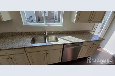 41 Audley Street, North Brunswick Township, NJ 08902 - Photo 5