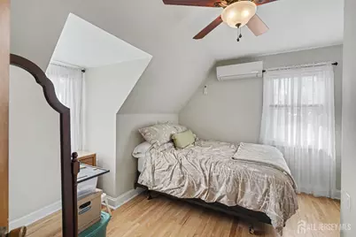 70 Oxford Road, Colonia, NJ 07067 - Photo 23