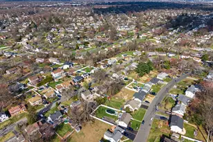 70 Oxford Rd, Colonia, NJ 07067 - Photo 41