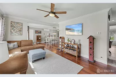 70 Oxford Road, Colonia, NJ 07067 - Photo 5